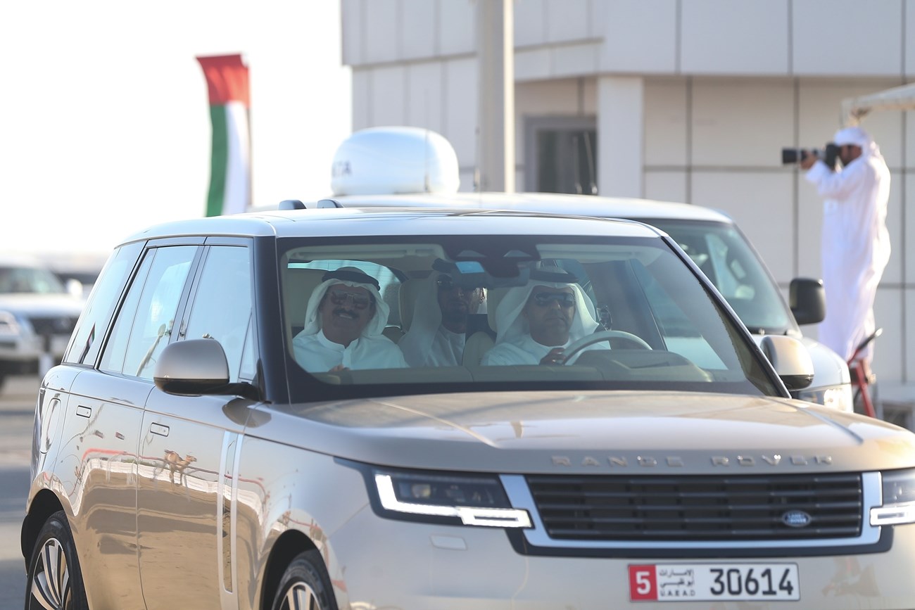  معالي الشيخ سلطان بن حمدان آل نهيان يشهد بطولة السباق الآسيوي في انطلاقة «ختامي الوثبة» . 